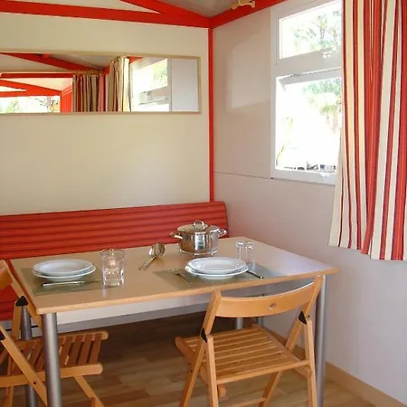 Parque De Campismo Orbitur Vagueira キャンプ場 Gafanha da Boa Hora